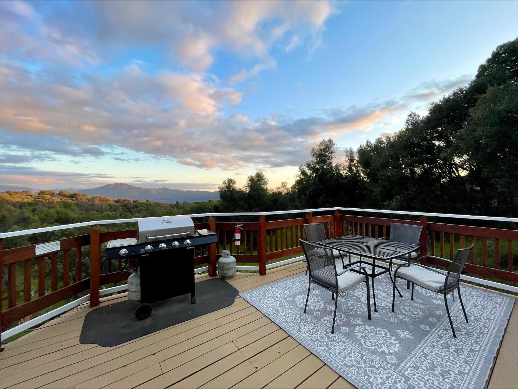 Sierra Mountain Lodge - Vacation Rentals - Yosemite Ahwahnee Extérieur photo