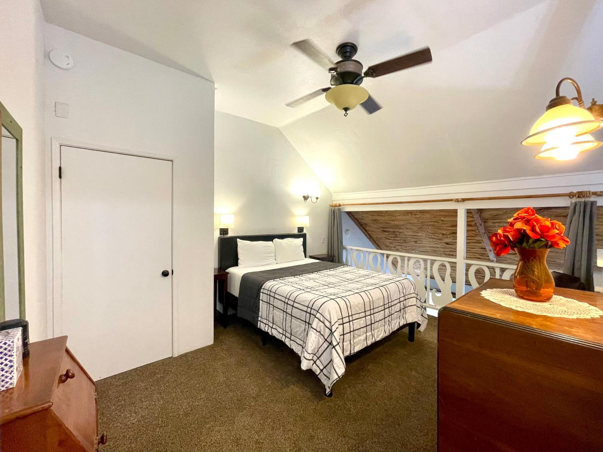 Sierra Mountain Lodge - Vacation Rentals - Yosemite Ahwahnee Extérieur photo